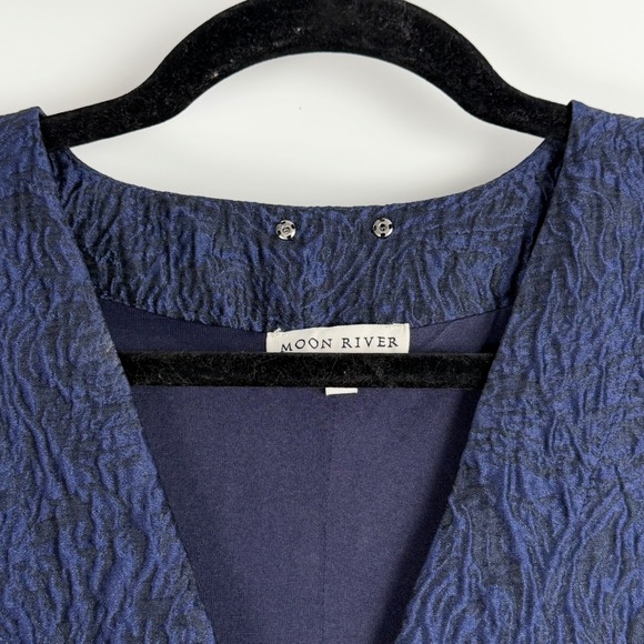 Moon River Women's Navy Blue Puff Sleeve Bubble Hem Mini Dress XS Romantic Chic - Picture 6 of 9